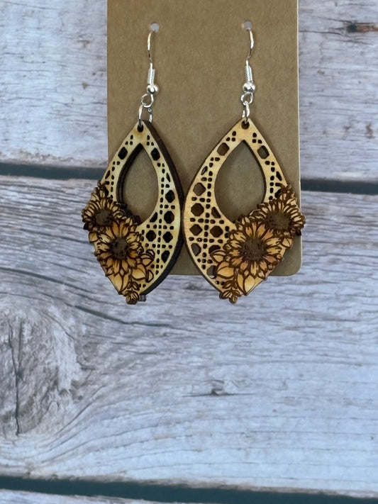 Double Sunflower Rattan Earrings