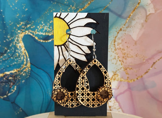 teardrop-cutout-earrings
