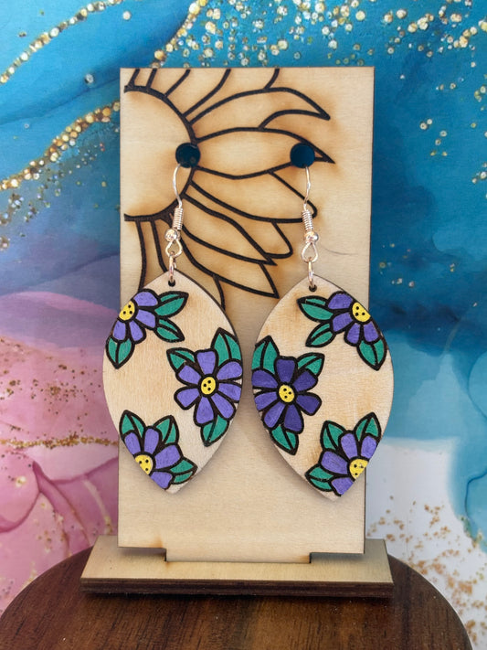 wooden-pansy-earrings-on-stand